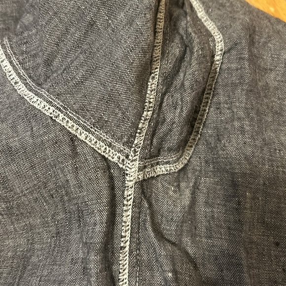 Desert Design Asymmetrical Gray Button-Up Top - Picture 11 of 12